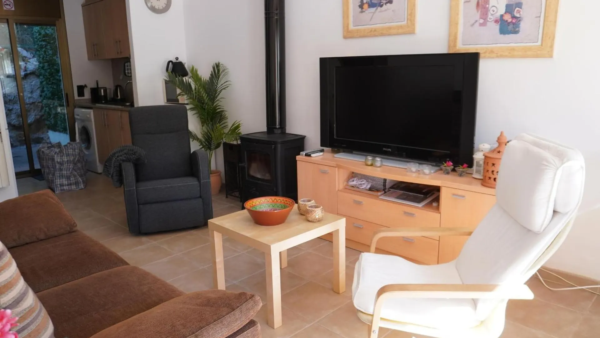 Casa Moderna Con Piscina Comunitaria, Cerca De L'Estartit Y Actividades En La Playa - Es-323-51 Villa Tatil Evi